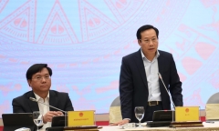Thứ trưởng Bộ Y tế thông tin việc khắc phục tình trạng thiếu thuốc, trang thiết bị y tế