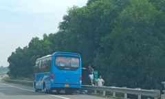 Tết Nguyên đán 2025, xe khách đón trả khách trên cao tốc bị phạt nặng theo quy định mới nhất