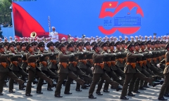 Truyền thông thế giới đưa tin đậm nét, ấn tượng trước lễ diễu binh, diễu hành kỷ niệm 50 năm Giải phóng miền Nam