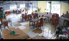 Công an truy tìm hot girl 
