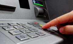 Tại sao nhập mã PIN ATM đúng nhưng không rút được tiền?