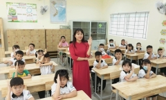 Thông tư 29 có hiệu lực: Giáo viên có được phép dạy thêm trước chương trình học?