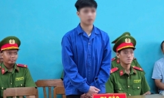 Tống tình bạn gái bằng