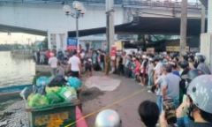 Phát hiện thi thể nam giới không mặc áo, trôi trên sông ở Cà Mau