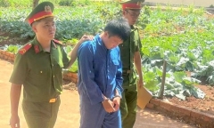 Tin tức pháp luật mới nhất ngày 22/4: Bắt nam thanh niên nhiều lần trộm cắp xe máy dựng trên vỉa hè