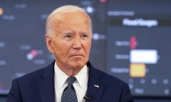 Nghị sĩ đảng Dân chủ công khai kêu gọi Tổng thống Biden rút lui