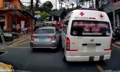 Thái Lan: Tài xế taxi ngang ngược chặn xe cứu thương, bệnh nhân 62 tuổi tử vong