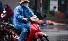 Không khí lạnh đang tràn về, Hà Nội chuẩn bị mưa rét