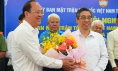 Phó bí thư Thành ủy đồng thời giữ chức Chủ tịch Ủy ban MTTQ Việt Nam TPHCM