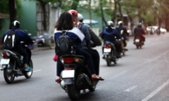 Học sinh bao nhiêu tuổi được đi xe máy?