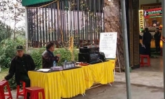 Cùng nhóm bạn đi câu cá, học sinh lớp 5 ngã xuống ao đuối nước tử vong