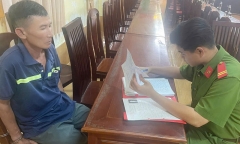 Thay tên đổi họ, trốn truy nã 15 năm vẫn không thoát
