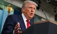 Ông Trump lại 