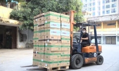 Tin tức thời sự mới nóng nhất 26/3: Mỹ bàn giao vật tư y tế giúp Việt Nam ứng phó biến thể Omicron