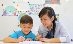 Thông tư 29 có hiệu lực: Giáo viên dạy thêm online có vi phạm không?