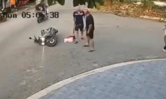 Vụ tài xế ô tô cầm gậy đánh người đàn ông chở con đi học ở Bình Dương: Tiết lộ nguyên nhân