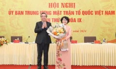 Bà Tô Thị Bích Châu giữ chức Phó Chủ tịch Ủy ban Trung ương MTTQ Việt Nam