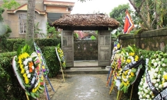 Xúc động viếng Đại tướng tại ngôi nhà thơ ấu ở quê hương