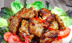 Sườn xào chua ngọt làm theo cách này đảm bảo thơm ngon bất bại, không ai có thể chối từ