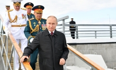 Tổng thống Putin cảnh báo: Hải quân Nga có thể tấn công 