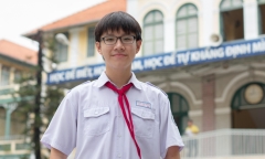 Thủ khoa kép vào lớp 10 TP.HCM: Thành thạo 4 thứ tiếng, chuẩn 