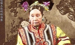 Dung mạo khuynh thành thời vàng son của Từ Hy Thái hậu cùng trăm nghìn kế giữ gìn nhan sắc