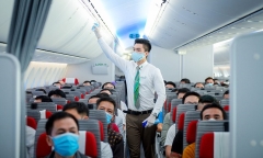 Bỏ quy định giãn cách ghế ngồi trên xe khách, tàu khách