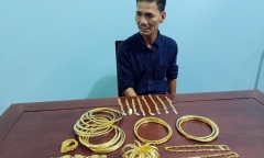Tài xế trộm túi vàng trị giá hơn 400 triệu đồng của hành khách