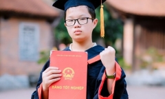 Thủ khoa Chuyên Sư phạm đạt 2 điểm 10 Toán tuyệt đối