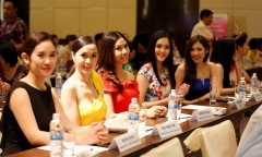 Hoa hậu Việt Nam 2014: Không chấp nhận thí sinh sống thử