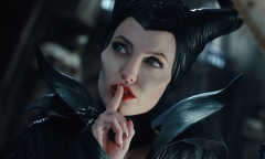 Nhộn nhịp mua sắm tại phố Hàng Mã trước thềm Halloween