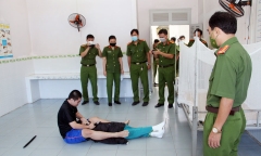 Vụ nam thanh niên giết chị, lấy tiền cho bạn gái: Bất ngờ thông tin nghi phạm