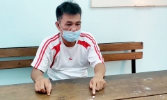 An Giang: Đi mua ma túy đá, người đàn ông bị phạt 2 triệu đồng vì ra ngoài không cần thiết
