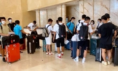 Đội tuyển Việt Nam tập trung đầy đủ chuẩn bị vòng loại cuối cùng World Cup 2022, thiếu mỗi ông Park