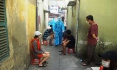 Đà Nẵng di dời gần 100 dân khỏi các kiệt hẻm có nhiều ca mắc COVID-19