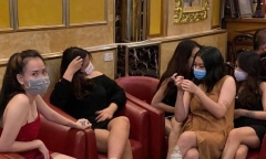 Bắc Giang: 38 người bị bắt quả tang tụ tập hát karaoke 