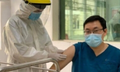 TP.HCM đề xuất tiêm mũi 3 vaccine ngừa COVID-19 cho nhóm nguy cơ cao