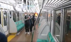 Vụ tấn công bằng dao trên tàu điện ngầm ở Tokyo: Hung thủ không nghĩ các hành khách có thể chạy thoát