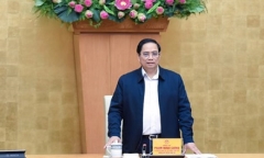 Thủ tướng yêu cầu Bộ trưởng Bộ Y tế làm tốt hơn công tác truyền thông phòng chống COVID-19