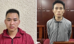 Hà Nội: Bắt 2 kẻ nổ súng, xông vào nhà cướp 200 triệu