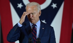 Ông Biden lại gặp lỗi phát âm khi tuyên bố đề xuất trừng phạt giới nhà giàu Nga
