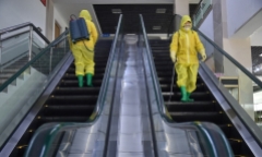 Trung Quốc kêu gọi Mỹ chia sẻ thông tin về biến thể XBB.1.5