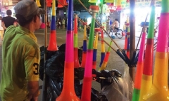 Sân Việt Trì cấm khán giả cổ vũ bằng kèn Vuvuzela