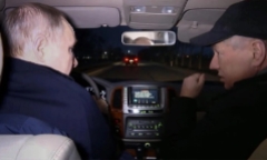 Ông Putin lý giải về chuyến thăm bất ngờ tới Mariupol