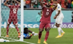Bảng xếp hạng World Cup 2022 mới nhất ngày 26/11: Chủ nhà Qatar bị loại sớm