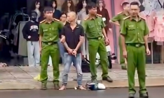 Bắt đối tượng táo tợn cướp xe máy của người đàn ông đang chờ đèn đỏ