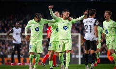 Torres lập hat-trick chỉ trong 30 phút, Barca thắng đậm trước Valencia