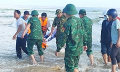 Quảng Trị: Tìm thấy thi thể của nam sinh sau gần 2 ngày mất tích trên biển