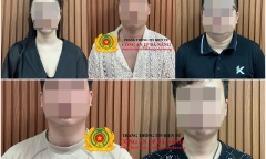 Trốn thi hành án, người phụ nữ thản nhiên tham gia 