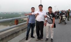 Bác sĩ vứt xác nạn nhân vẫn đi làm bình thường sau hôm phạm tội